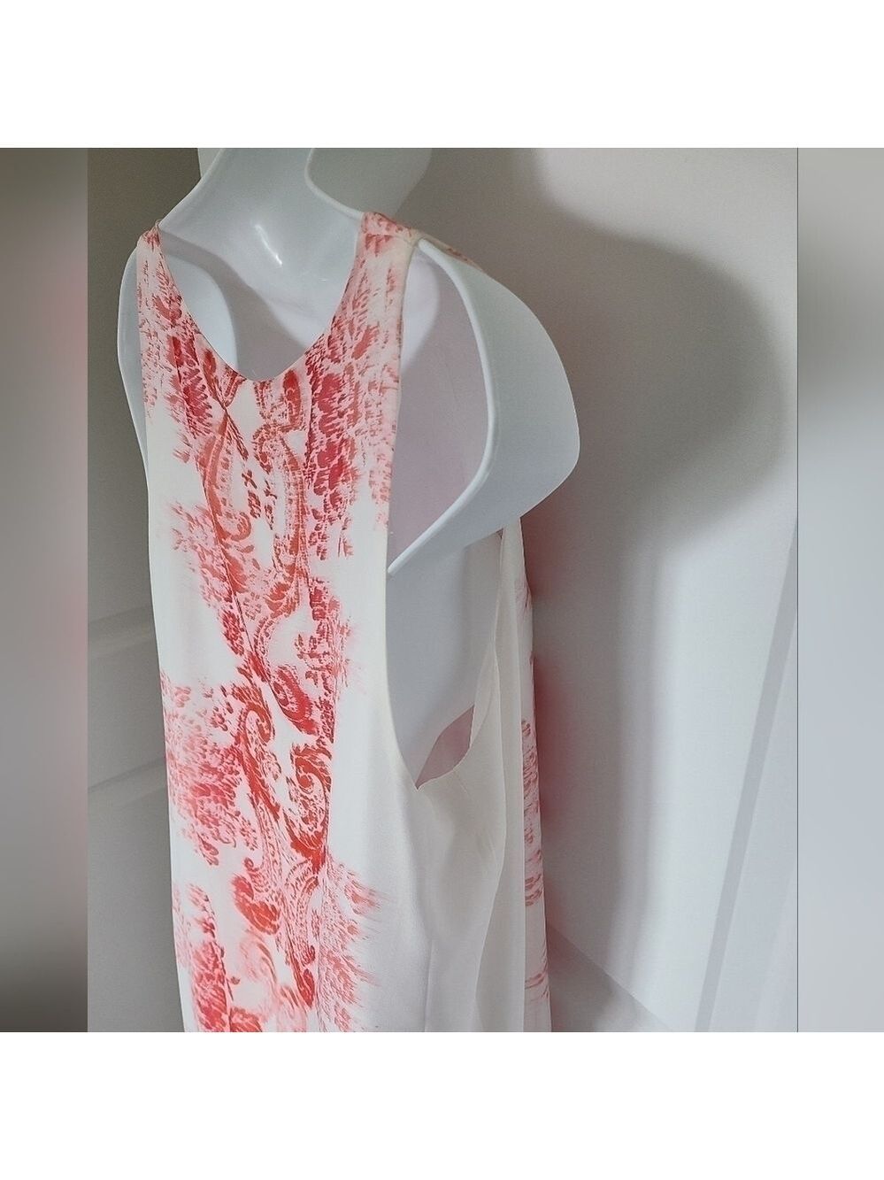 MAX STUDIO Mid Length Sheer Abstract Print White & Red Sleeveless Dress Size Med - Picture 7 of 10
